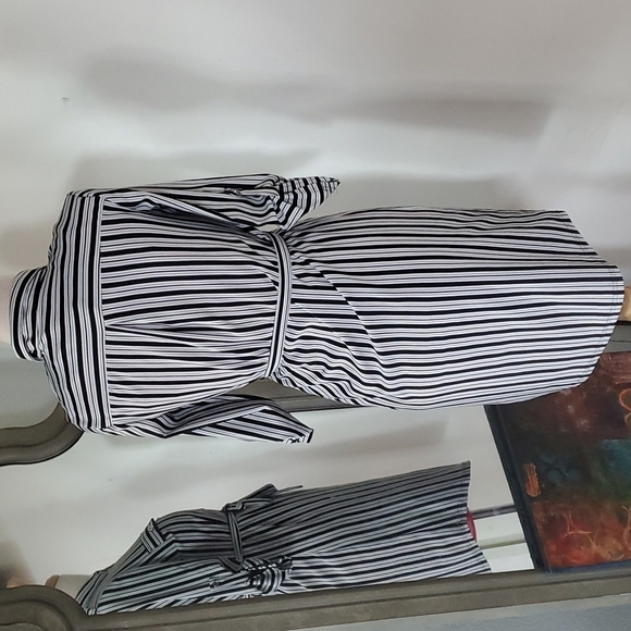 ☆ H.P.☆ Mlle Gabrielle dress - Picture 2 of 16